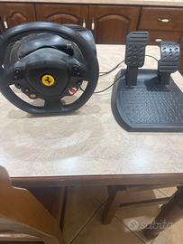 Simulatore di guida thrustmaster