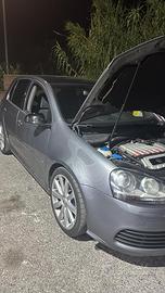 Volkswagen golf 5 r32