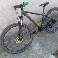 bici MTB cube 29'