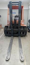 CARRELLO ELEVATORE LUGLI