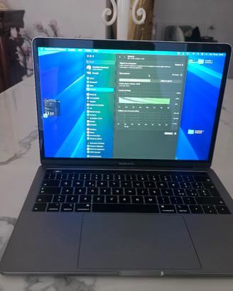 MacBook Pro 13" 2019 Touch Bar i5 8GB / 128 GB soa