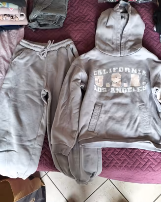 Felpa bimba completa tuta