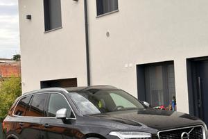 Volvo XC90 2.0 D5 235cv AWD Geartronic R-D