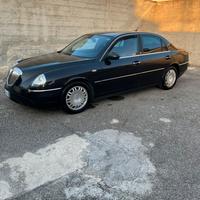 Lancia Thesis 2400 jtd 20 V Emblema Centenario
