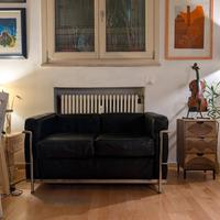 Divano LC2 Le Corbusier (2 posti)