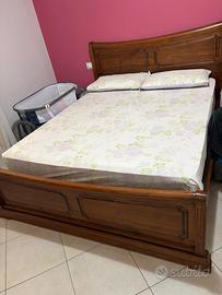 Letto matrimoniale/letto a castello