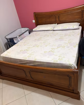 Letto matrimoniale/letto a castello