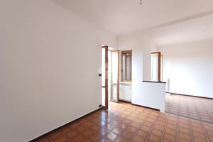 3 LOCALI A SAVIGNONE