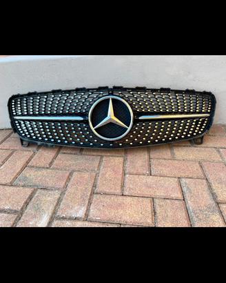 Mascherina Mercedes classe A