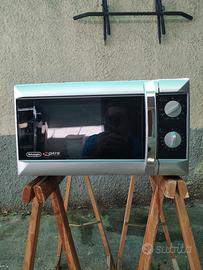 FORNO MICROONDE DE LONGHI 7 DAYS COMBO GRILL 