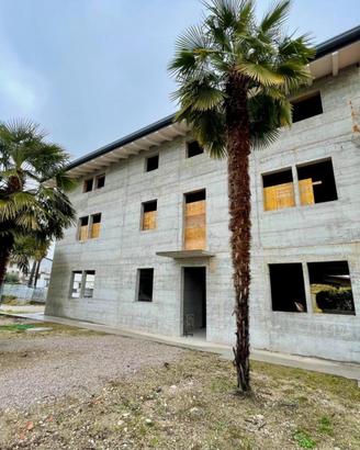 CASA DI TESTA TRICAMERE - personalizzabile con ...