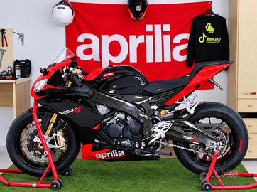Aprilia RSV4 factory 2010