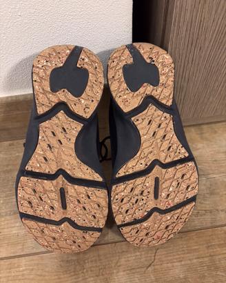 Scarpe da ginnastica/infradito