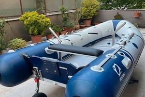 GOMMONE ZODIAC 3,30 E MOTORE YAMAHA 8 CV