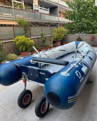 GOMMONE ZODIAC 3,30 E MOTORE YAMAHA 8 CV