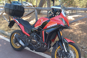 X cape 650 Gold Wheels Edition perfetta