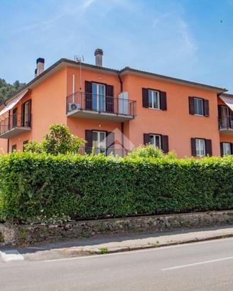 4 LOCALI A RIETI