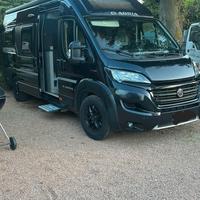 Camper furgonato Adria 