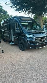 Camper furgonato Adria 