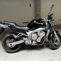 Yamaha Fz6