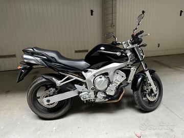 Yamaha Fz6