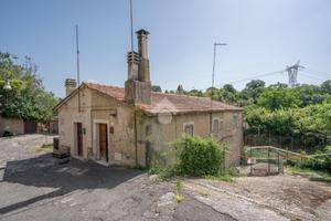 3 LOCALI A MAGLIANO ROMANO