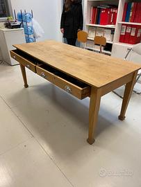 Tavolo da arredo in massello due cassetti