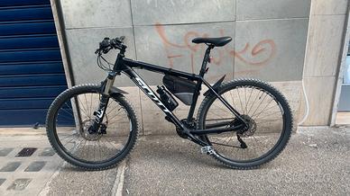 Scott scale 740 Taglia L (54cm)