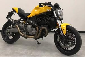 Ducati moster 821