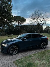 Audi Q8 Sportback 55 sline edition