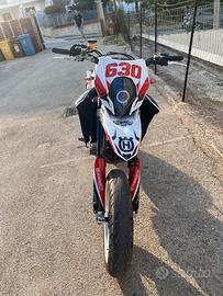 Husqvarna 630 5 mila km prezzo trattabile