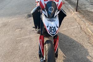 Husqvarna 630 5 mila km prezzo trattabile