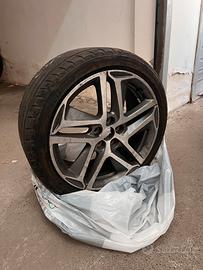 4 cerchi in lega + gomme Bridgestone