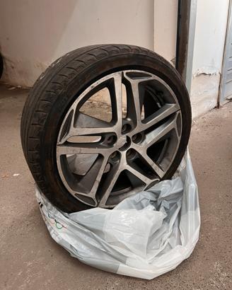 4 cerchi in lega + gomme Bridgestone