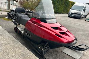 motoslitta Polaris indy 550 sport touring