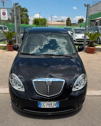 Lancia Ypsilon 1.2 BENZINA - 60 CAVALLI (44 KW) Di