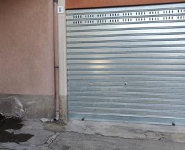 Garage o posti auto a Pedara centro