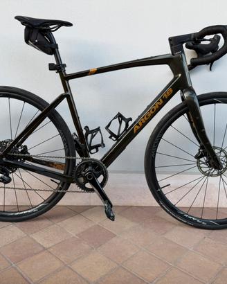 Gravel Argon18 Dark Mattet tg. M