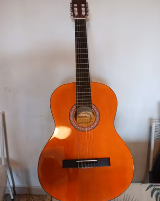 CHITARRA  E  TASTIERA  SEMINUOVE