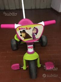Triciclo Masha e Orso