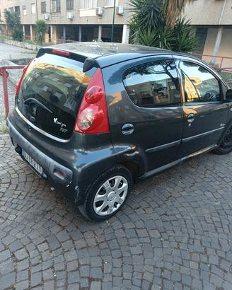  Peugeot 107