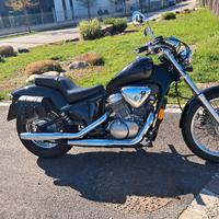 honda shadow  600