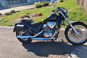 honda shadow  600
