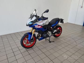 BMW Motorrad F 900 XR