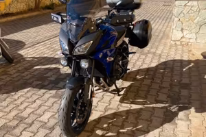 moto Yamaha tracer 900