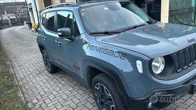 Jeep renegade 2.0 mtj 170 cv th