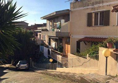 Immobile in asta di 291 m² con più di 5 locali a L