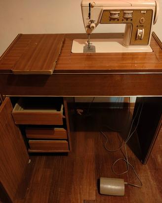 Macchina da cucire Singer