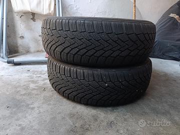 due pneumatici invernali 60% battistrada