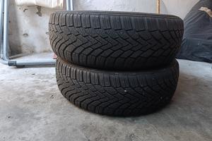 due pneumatici invernali 60% battistrada